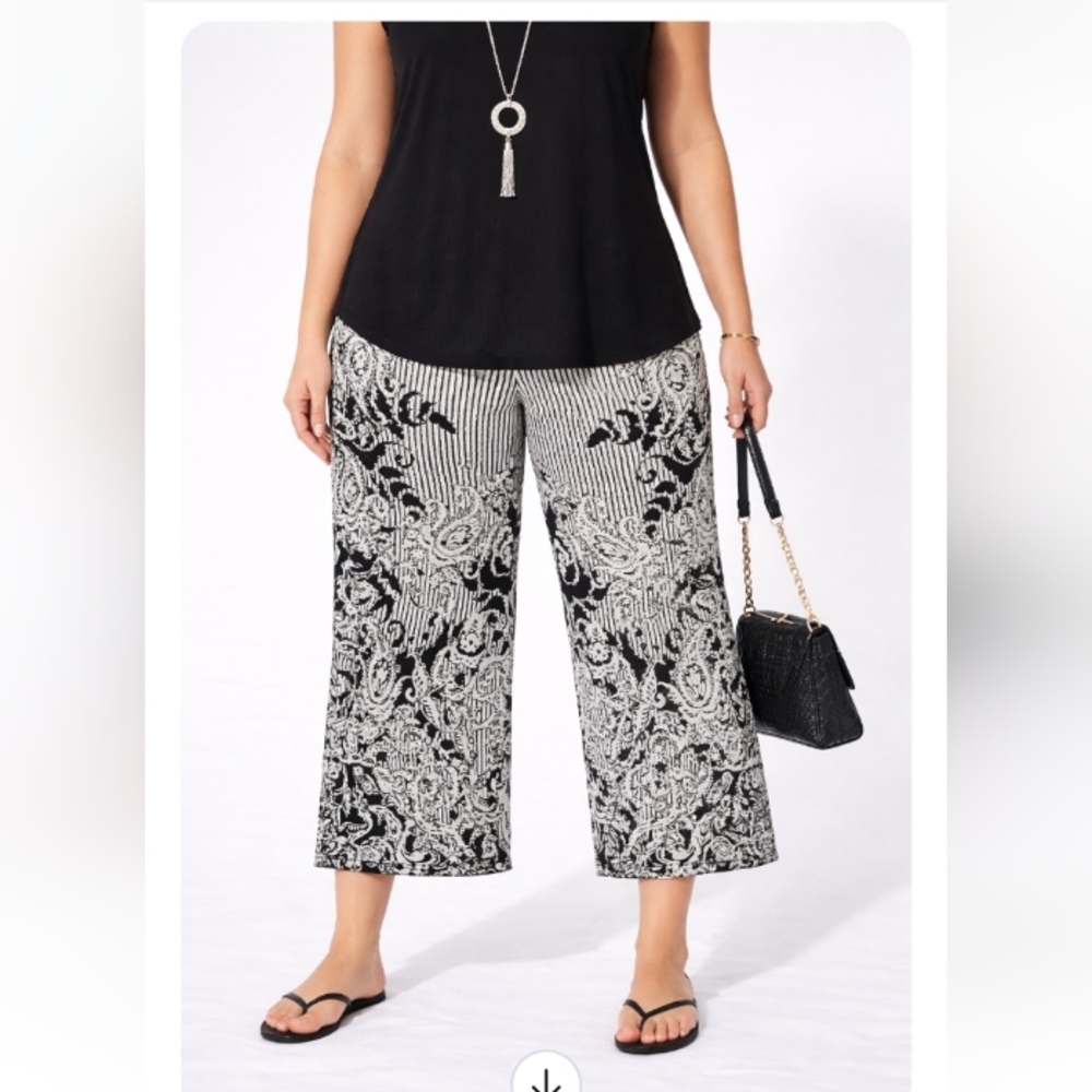 Mlle Gabrielle 3X Black & White Paisley Stripe Palazzo Pants  Boho Chic Wide Leg